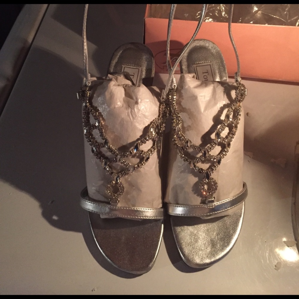 Prom shoes