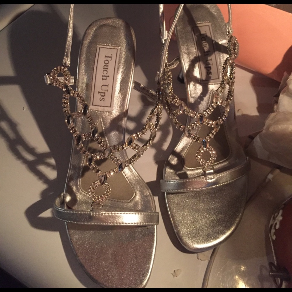 Prom shoes - Picture 2 of 3