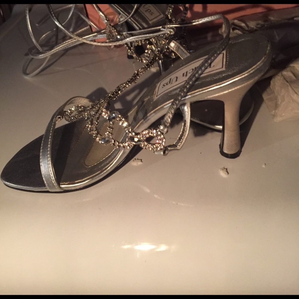 Prom shoes - Picture 3 of 3