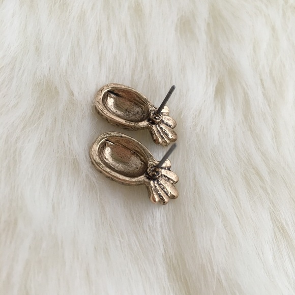 SALE Pineapple Studs - Picture 4 of 7