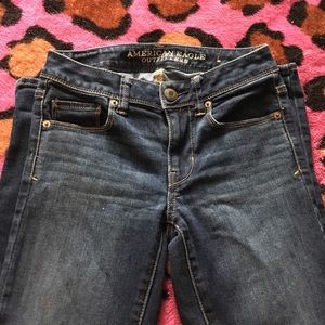 American Eagle blue jeans