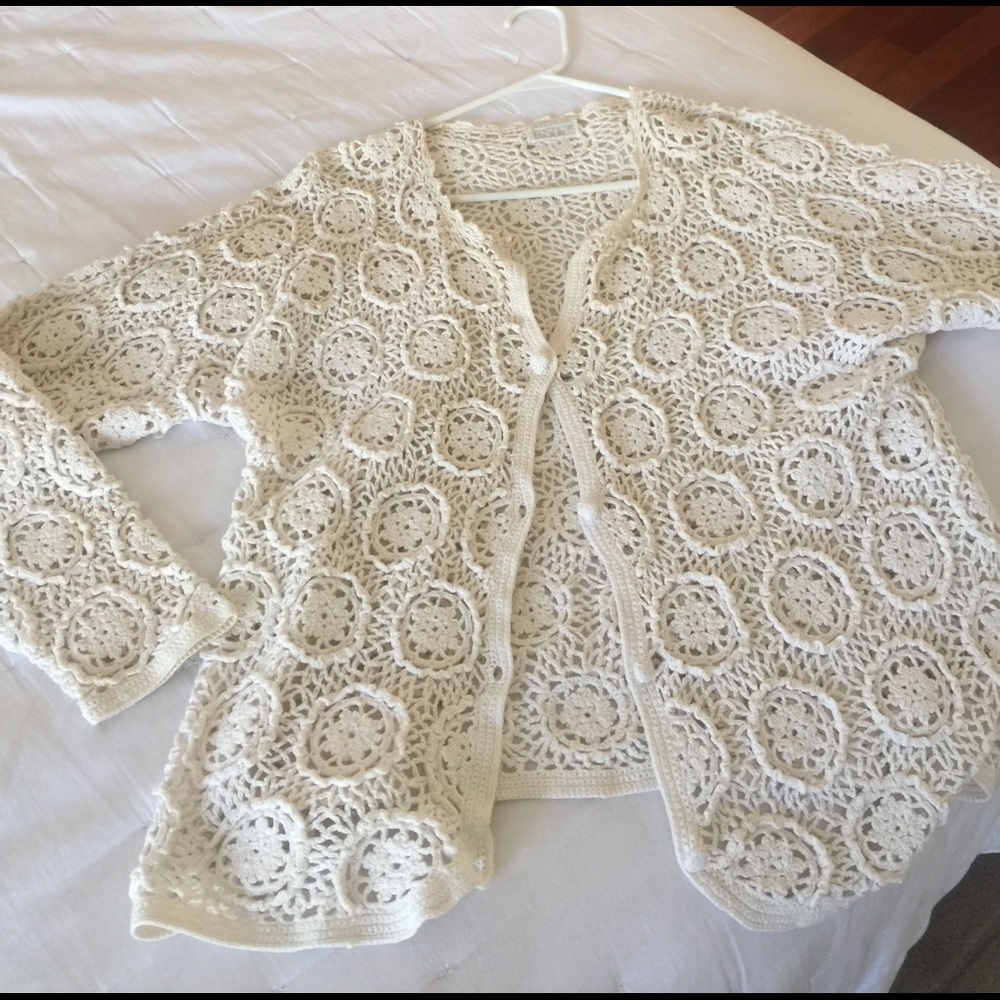 Sweet Ivory Crocheted Sweater