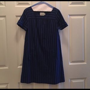 Anthropologists shift dress HD in Paris