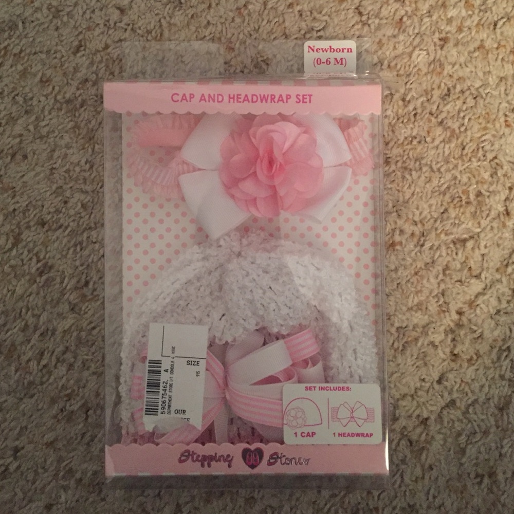 NIB cap and head wrap set Newborn 0-6 mos