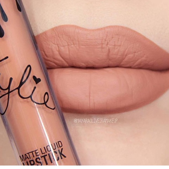 SOLD⚠️KYLIE Cosmetics matte liquid lipstick - Picture 2 of 2