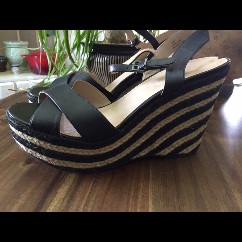 New Via Spiga leather sandals