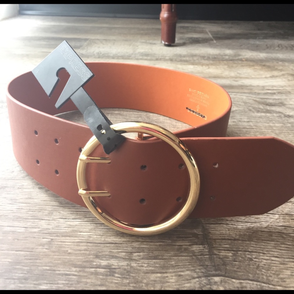 Express brown belt with gold buckle nwt