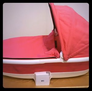 Quinny bassinet
