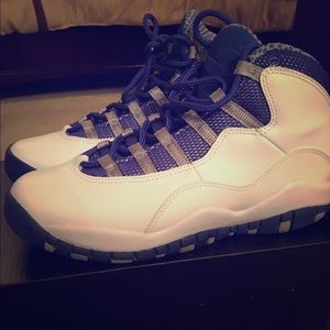 (SOLD ON ANOTHER SITE) Air Jordan "Royal" 10s