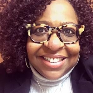 Meet your Posher, Sharon