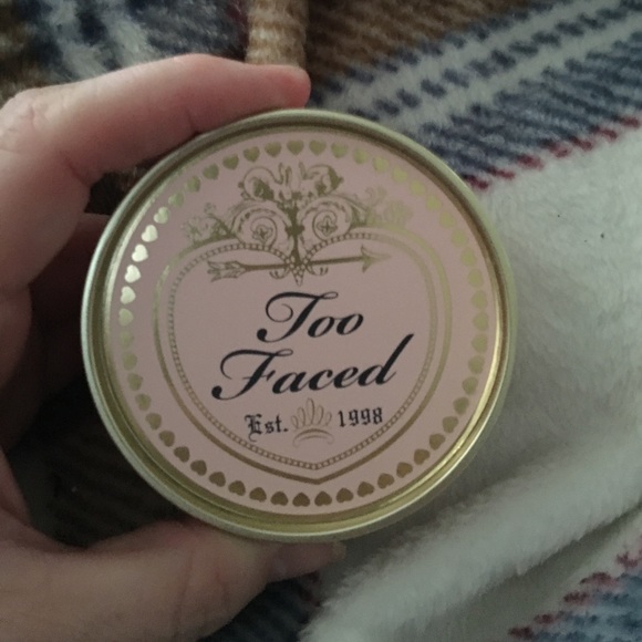 Too face Sweetheart beads Radiant Glow Face Powder - Picture 3 of 5
