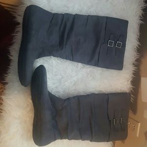 Like new, soft, grey suade, mid-calf boots