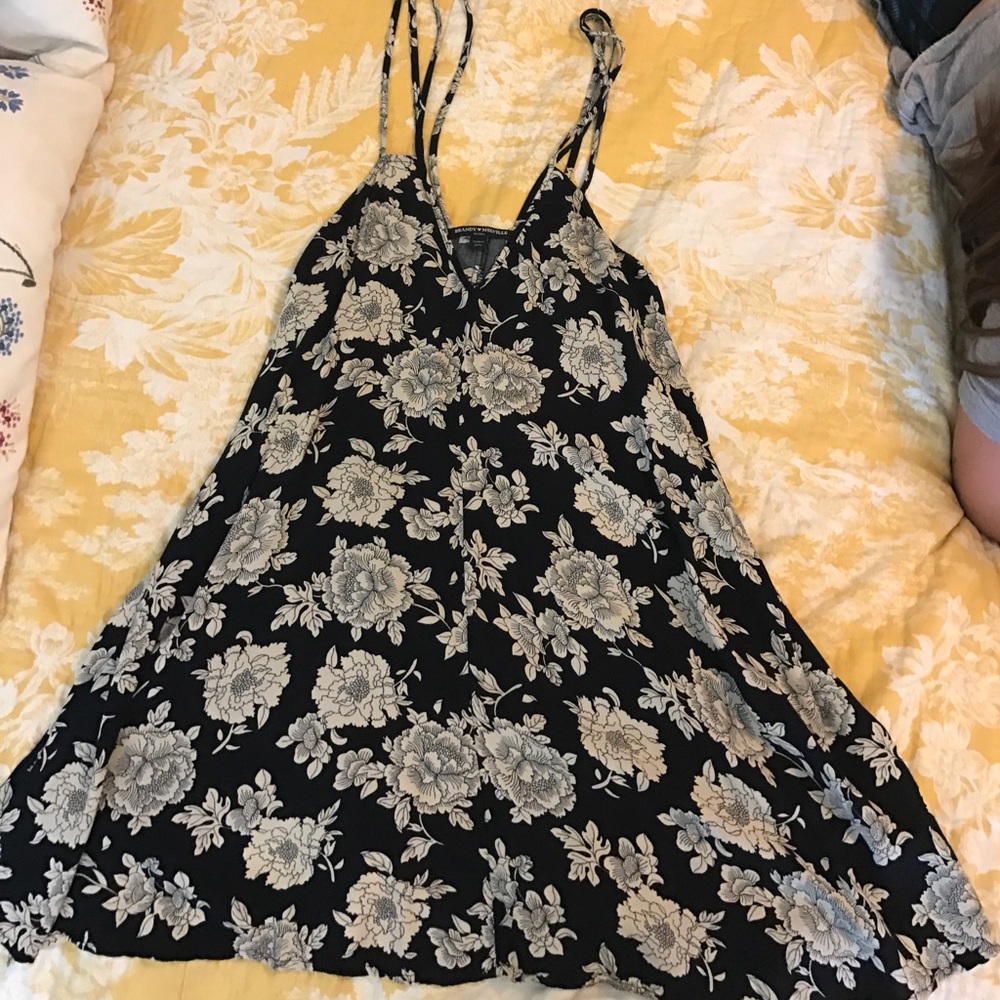 Brandy Melville strappy dress