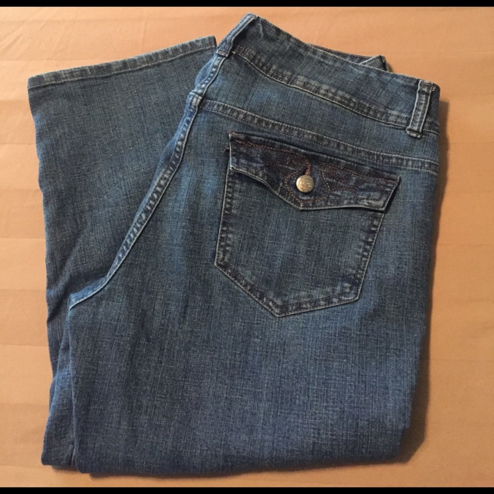 Lee Riders Acid Wash Denim Capris