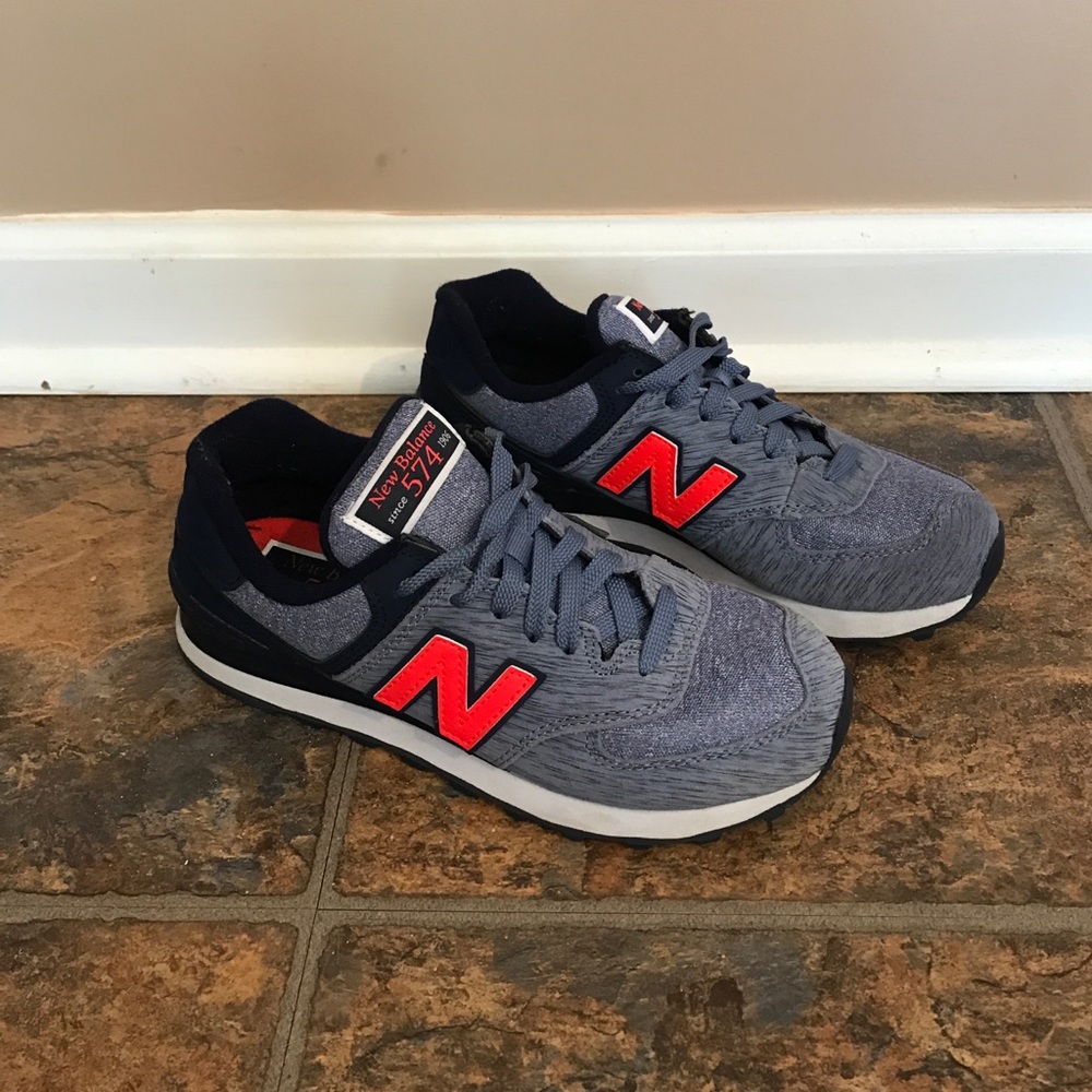 Lightly worn New Balance 574