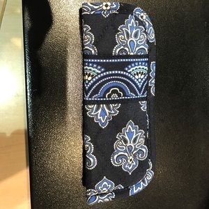 Vera Bradley eye case