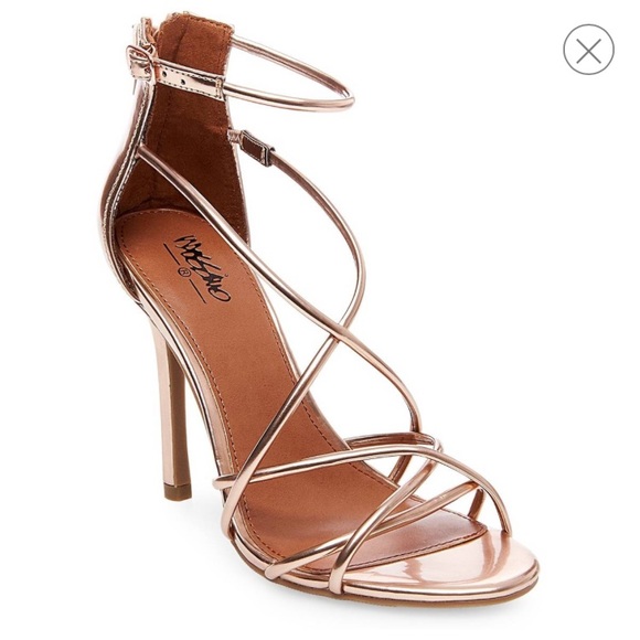 Steve Madden Shoes - Rose Gold Pumps
