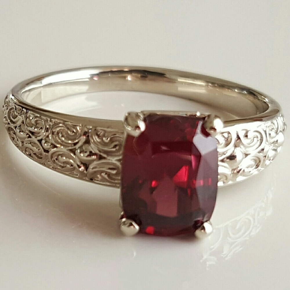 SOLD - handmade Garnet ring in 10k White Gold