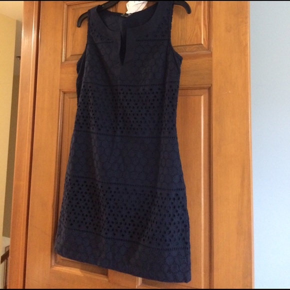 Navy 4P dress from banana republic. - Picture 4 of 4