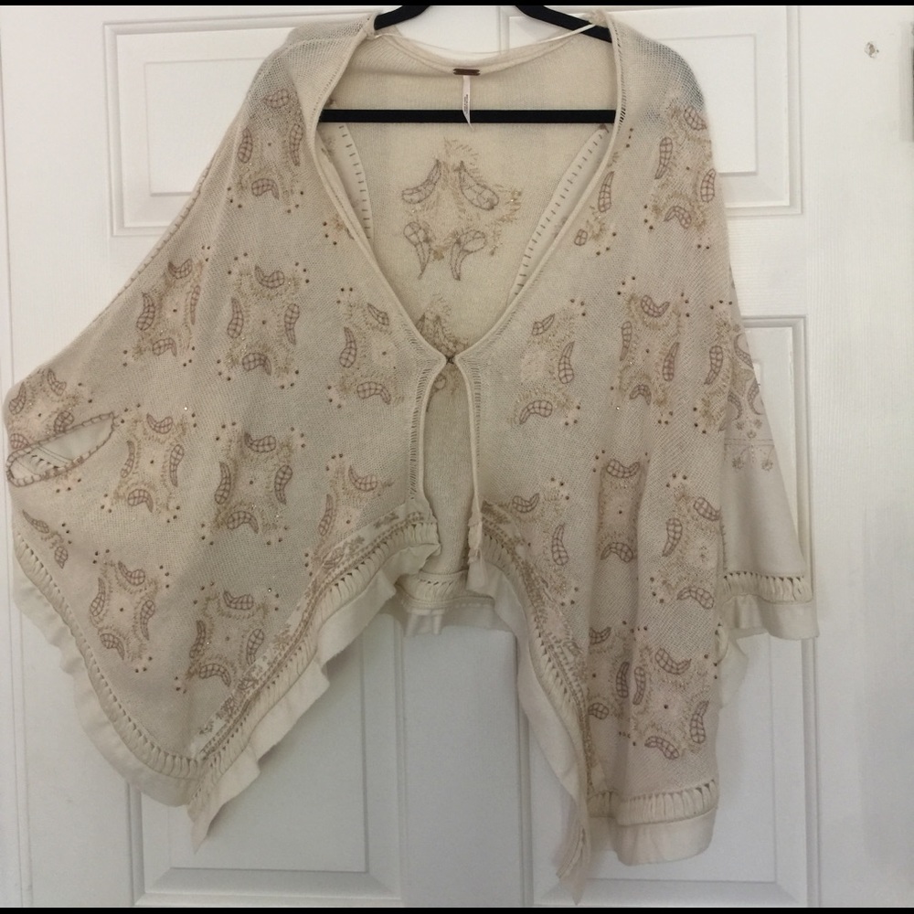 FREE PEOPLE cream poncho