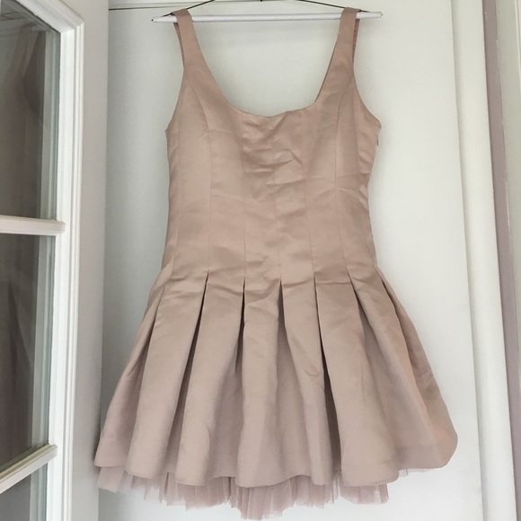 Forever 21 Dresses & Skirts - Pink Forever 21 Formal short dress