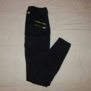 Bullhead Zipper Jeans