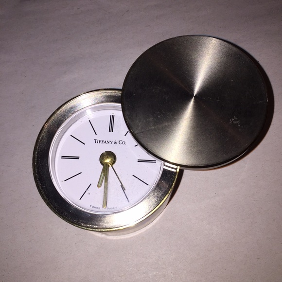 Tiffany & Co 2" swivel lid DESKTOP CASE CLOCK $750 - Picture 5 of 6