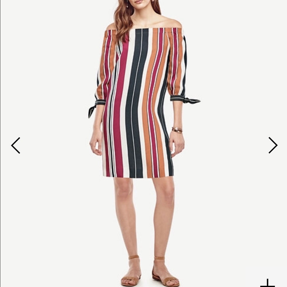 Never worn Ann Taylor off the shoulder sun dress