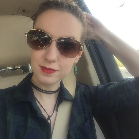 Meet your Posher, Sarah - Picture 4 of 5