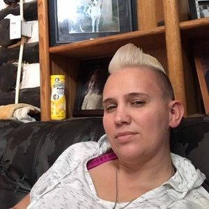 Meet your Posher, Nikki