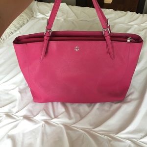 Tory burch purse