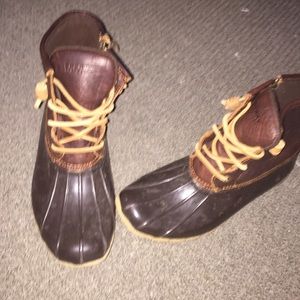 Sperry Bean style Boots