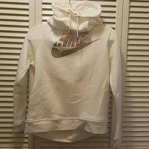 NWT white Nike rally hoodie