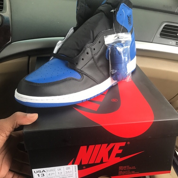Deadstock Royal 1's size 9.5 & 13 - Picture 2 of 3