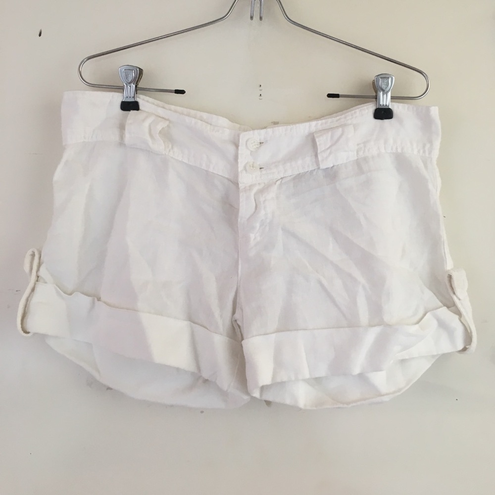 🌸Cute white juicy couture shorts 🌸
