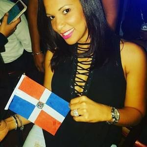 Meet your Posher, Caroline