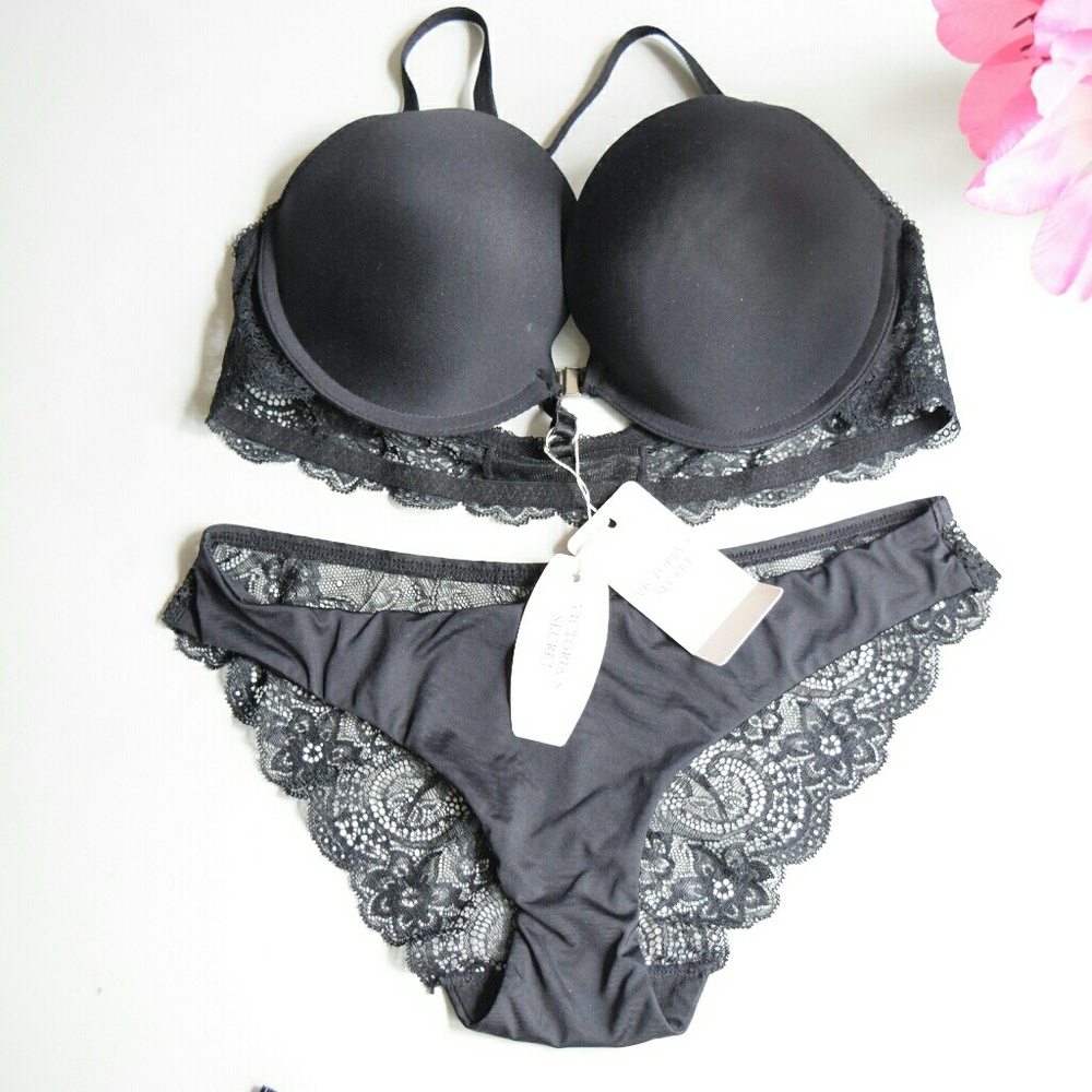 Victoria's Secret Pushup Bra & Panty Set