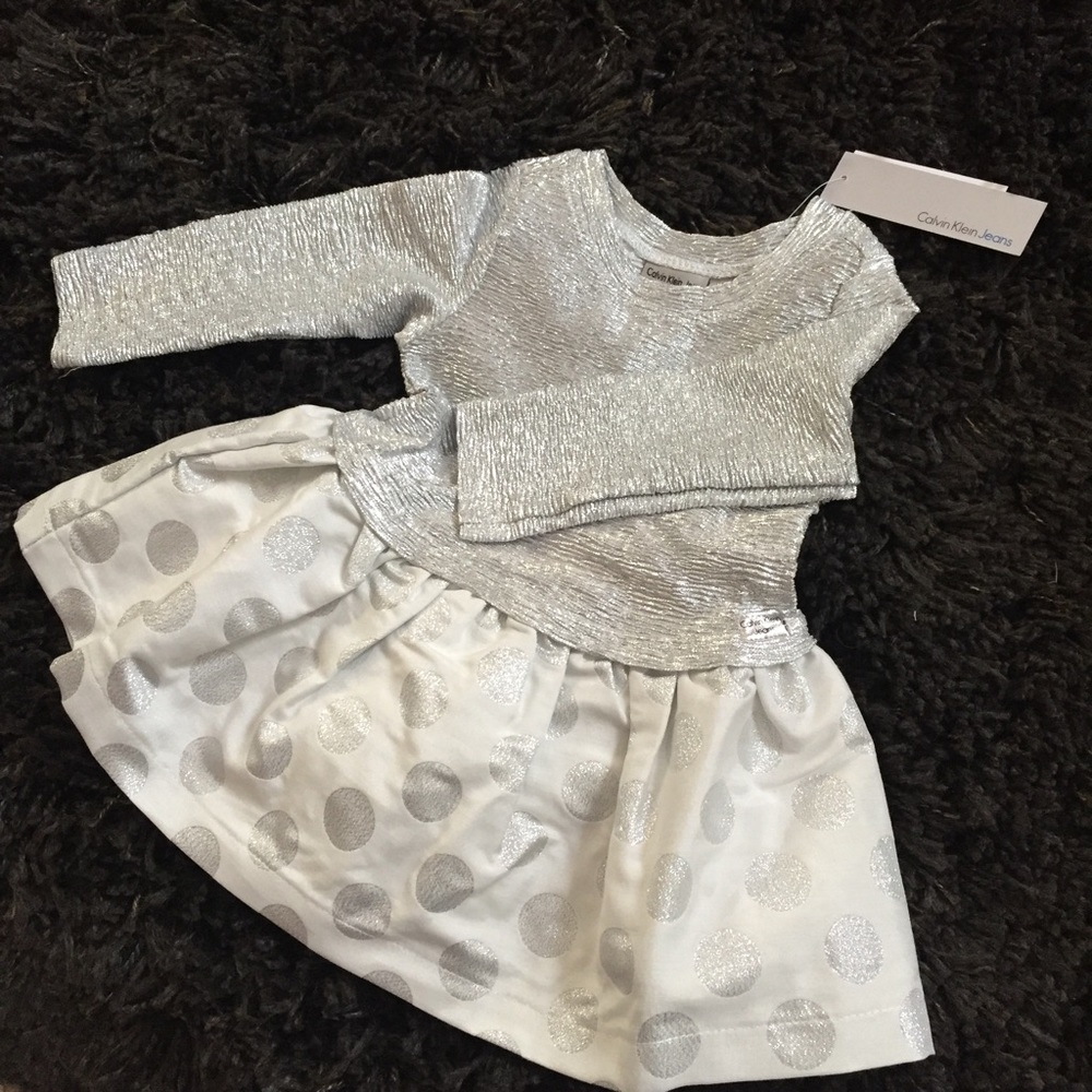 Calvin Klein Infant Silver Dress Size 24M