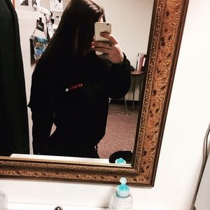 Meet your Posher, Alexis