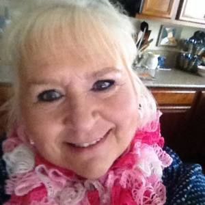 Meet your Posher, Catherine
