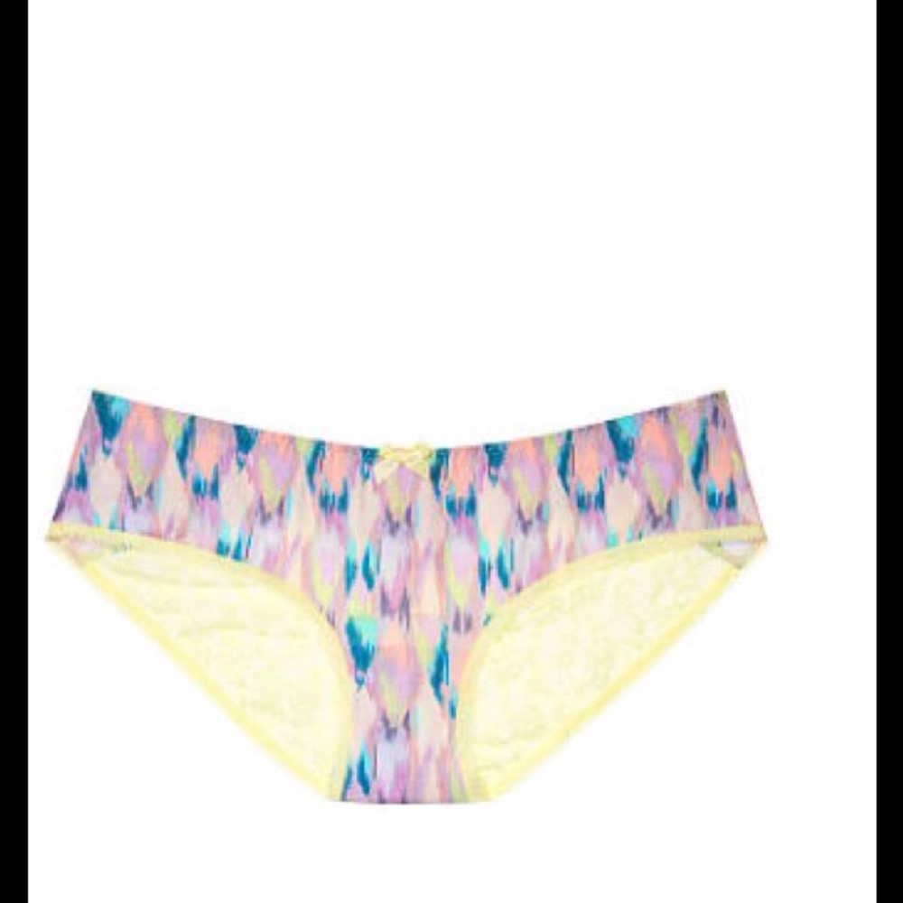 New Victoria Secret cotton lace hiphugger panty M