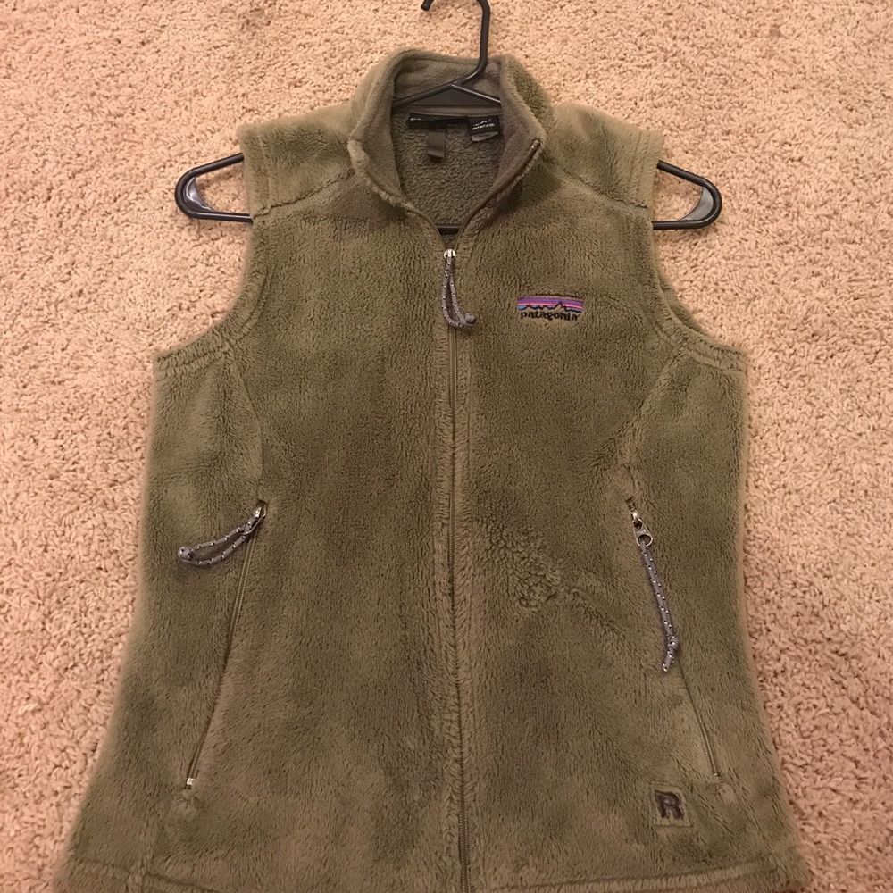 Green Fleece Patagonia Vest