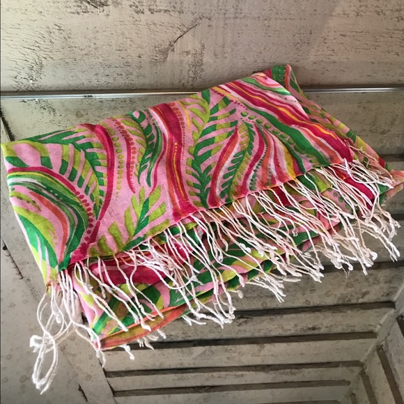 Lilly Pulitzer Accessories - Lilly Pulitzer Murfee Scarf