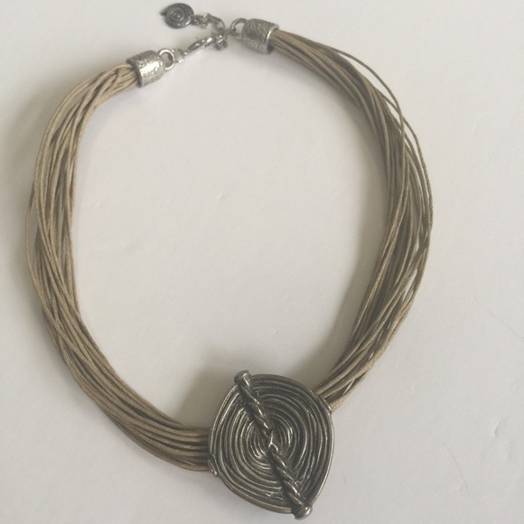 Jewelry - Necklace