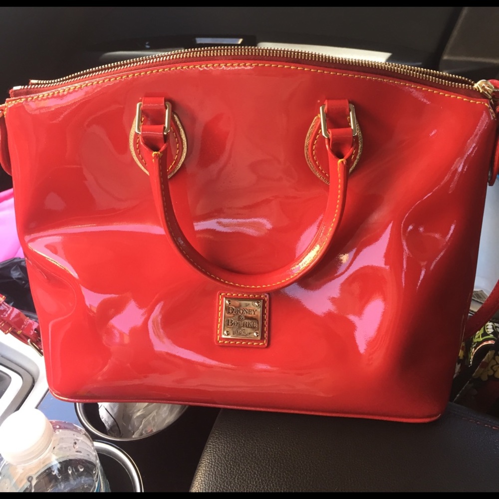 JUST REDUCED! 2 days only!! Dooney&Bourke handbag