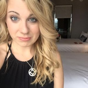 Meet your Posher, Ali