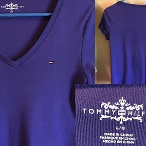Tommy Hilfiger purple V-neck shirt. Size L