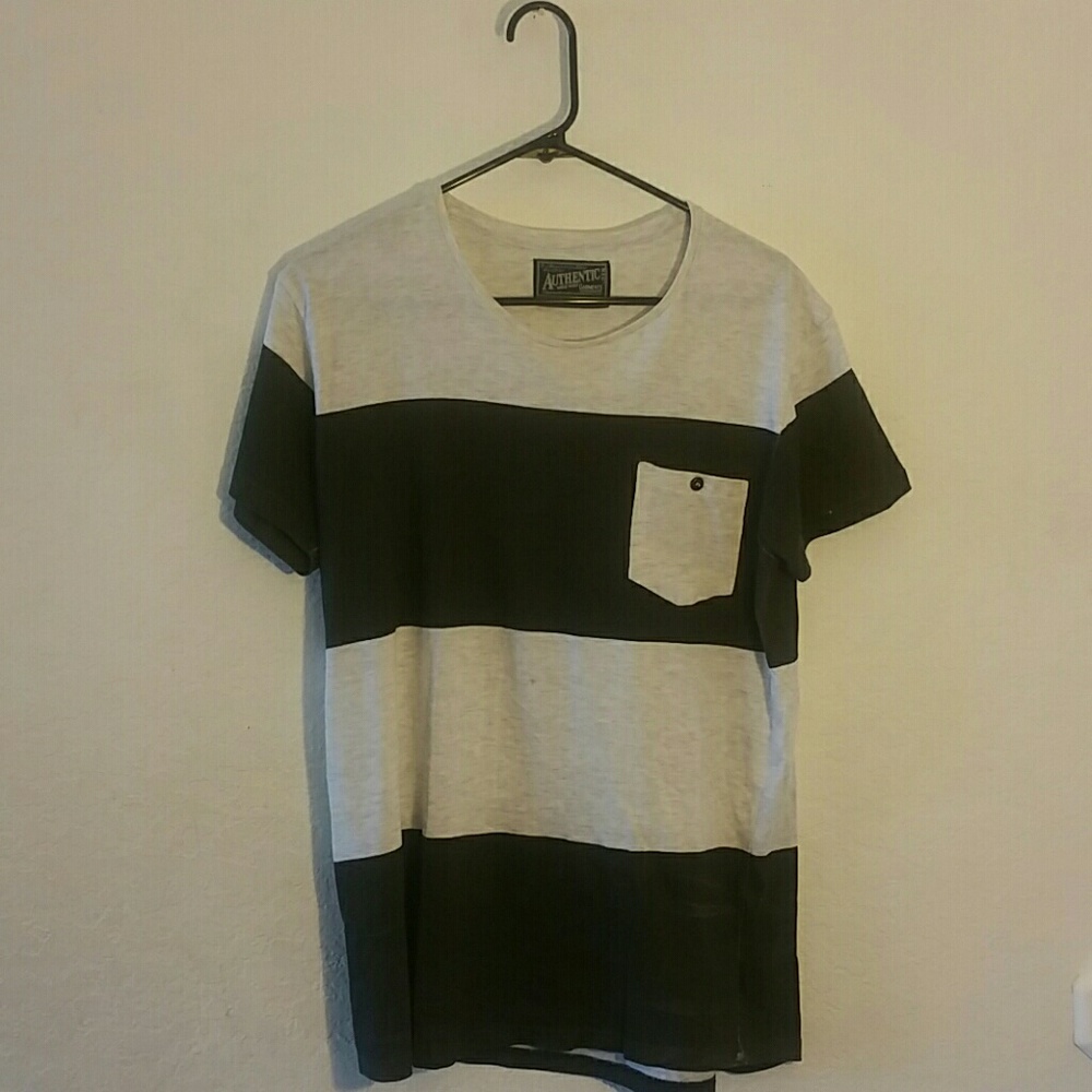 Authentic Garments Small Shirt - Cotton On