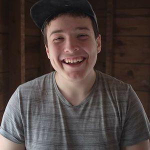 Meet your Posher, Hunter