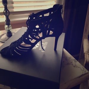 Vince Camuto Strappy Black lace up sandal /Heel